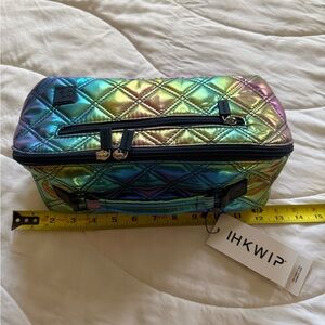 IHKWIP Iridescent Quilted Bag